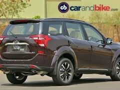 2018 Mahindra XUV500 Facelift Launched; Prices Start At Rs. 12.32 Lakh 2018 Mahindra XUV500 Facelift Launched; Prices Start At Rs. 12.32 Lakh