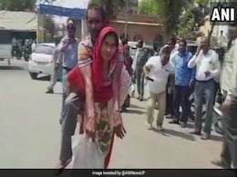 Woman Carried Differently-Abled Husband For Weeks. Now, He'll Get Pension Woman Carried Differently-Abled Husband For Weeks. Now, He'll Get Pension