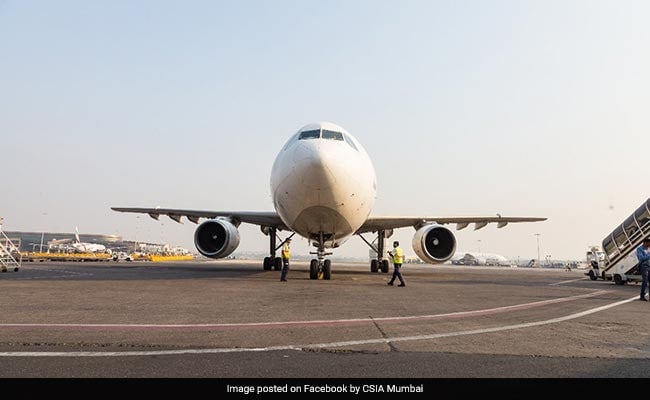 Mumbai Airport Runway To Remain Shut For Six Hours Today