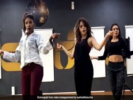 हनी सिंह के गाने पर थिरकीं यह एक्ट्रेस, छोटे-छोटे पैग.. पर दिखाए सिजलिंग मूव्ज; देखें Video हनी सिंह के गाने पर थिरकीं यह एक्ट्रेस, छोटे-छोटे पैग.. पर दिखाए सिजलिंग मूव्ज; देखें Video