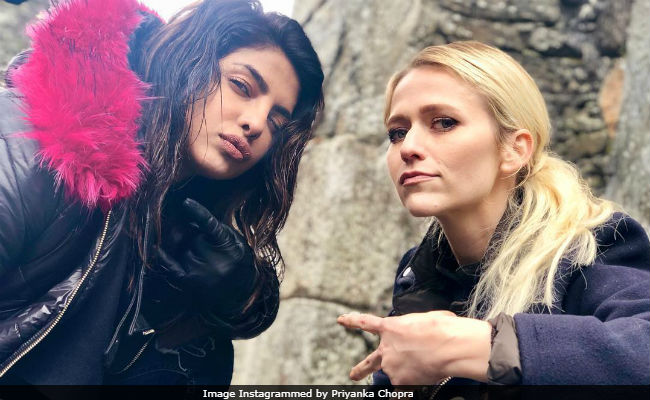 Priyanka Chopra And <i>Quantico</i> Co-star Johanna Braddy's 'Thug Life' Picture. Seen Yet?