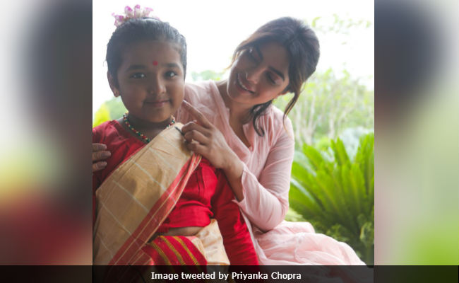 When A 7-Year-Old Girl Showed Priyanka Chopra How To Wear Mekhla Chador