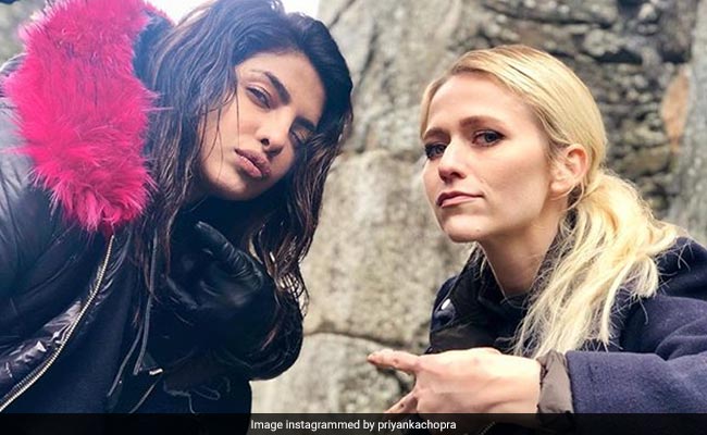 Priyanka Chopra's Pout And Style Have Taken Over Instagram