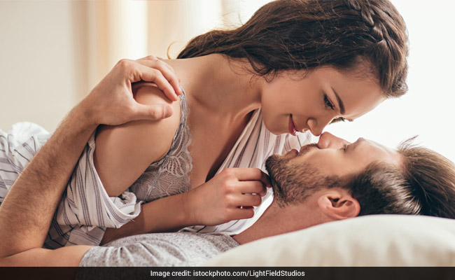 Yes, 'Pulling Out' Can Still Get You Pregnant