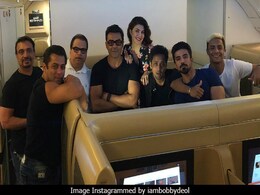 Bobby Deol Shares <I>Race 3</i> Pic With Salman Khan, Jacqueline Fernandez. No, It's Not A Poster Bobby Deol Shares <I>Race 3</i> Pic With Salman Khan, Jacqueline Fernandez. No, It's Not A Poster