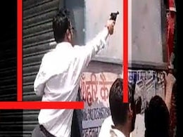 Viral Video Shows Man Firing At Dalit Protesters In Gwalior, Triggers Police Hunt Viral Video Shows Man Firing At Dalit Protesters In Gwalior, Triggers Police Hunt