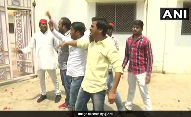 UP Minister Speaks Of Alcohol Ban. Eggs, Tomatoes Thrown In Response