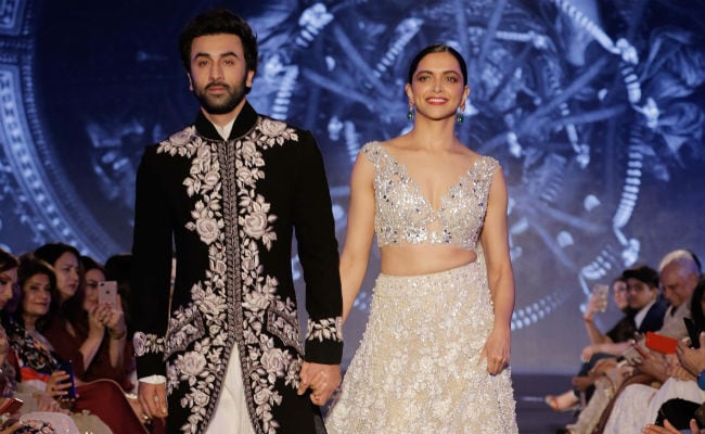 Mijwan 2018: Deepika Padukone And Ranbir Kapoor Walk Ramp Hand-In-Hand For Manish Malhotra