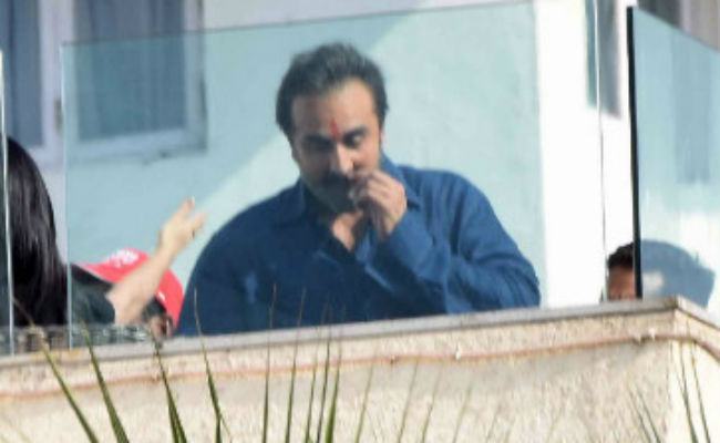 Ranbir Kapoor 'Best To Play Sanjay Dutt,' Says This Actor