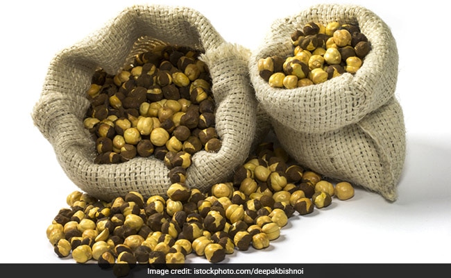 Health Benefits Of Roasted Gram: सर्दियों में भुना चना खाने से मिलते हैं बेमिसाल स्वास्थ्य लाभ