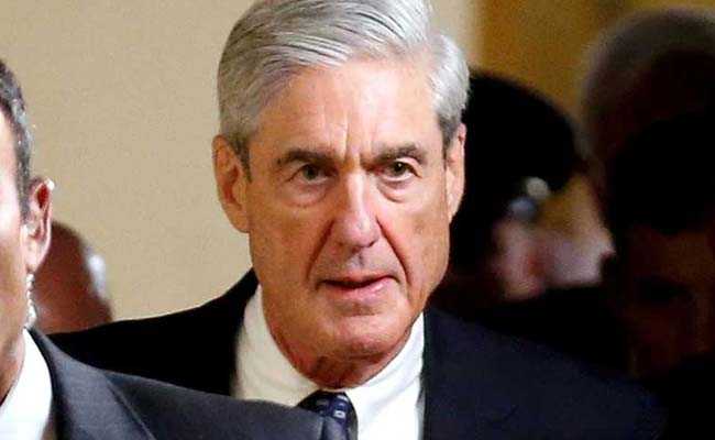 "Turn In Your Smartphones": How Robert Mueller Kept A Lid On Russia Probe