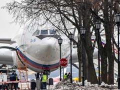Plane Carrying Russian Diplomats Expelled From US Lands In Moscow