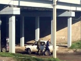 Russian Civilians Helping Assad Use Military Base Back Home - Witnesses Russian Civilians Helping Assad Use Military Base Back Home - Witnesses