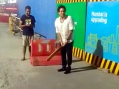 Sachin Tendulkar Bowls Over Fans, Joins Them For Late-Night Gully Cricket
