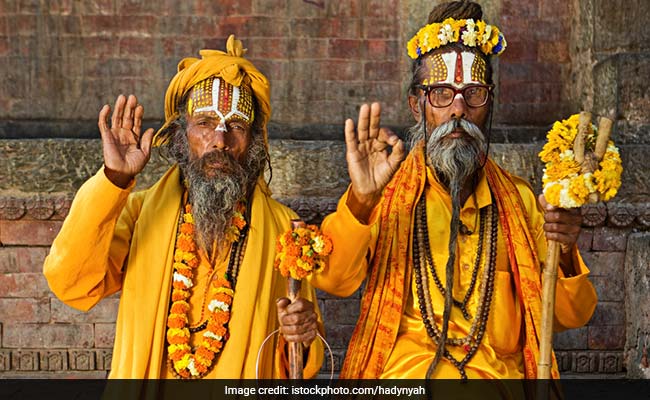 कम्प्यूटर बाबा समेत 5 संतों को मध्य प्रदेश सरकार ने बनाया राज्यमंत्री