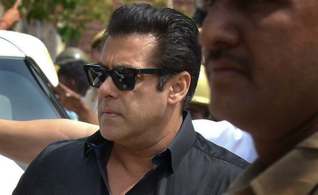 Actor Salman Khan, His Father Receive Threat Letter, Police Case Filed