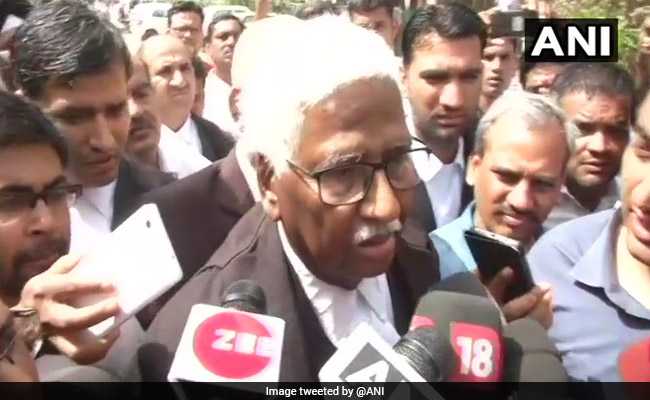 सलमान के वकील का सनसनीखेज आरोप : जमानत के लिए पेश न होने की मिली धमकी