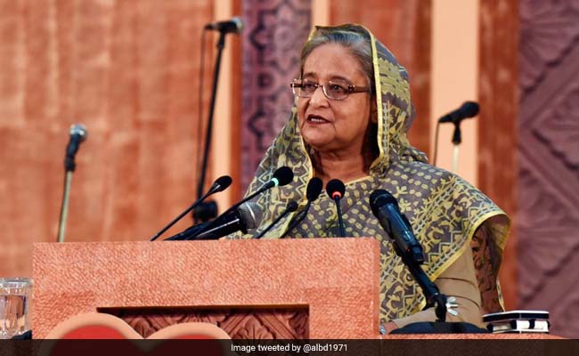 On <i>Poila Boishakh</i> Sheikh Hasina Says I Won't Eat <i>Ilish</i>, You Don't Either. Save The <i>Hilsa</i>