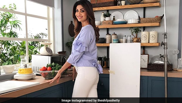 Shilpa Shetty Just Revealed Jamuns Are Her Favourite! Health Benefits Of Jamuns You Cannot Miss