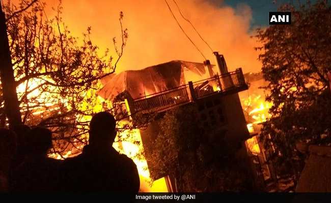 शिमला के कैशानी गांव में भीषण आग, 40 घर चपेट में