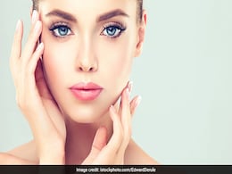 Skin Care Tips: गर्मियों में त्वचा की देखभाल के उपाय! 5 सुपरफूड जो देंगे ग्लोइंग और हेल्दी स्किन Skin Care Tips: गर्मियों में त्वचा की देखभाल के उपाय! 5 सुपरफूड जो देंगे ग्लोइंग और हेल्दी स्किन