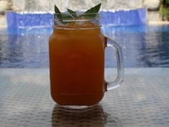 Fresh Mango and Basil Smoothie