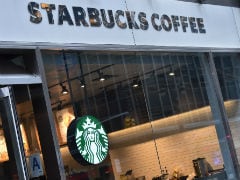 US Police Chief Apologises After Starbucks Arrests Uproar