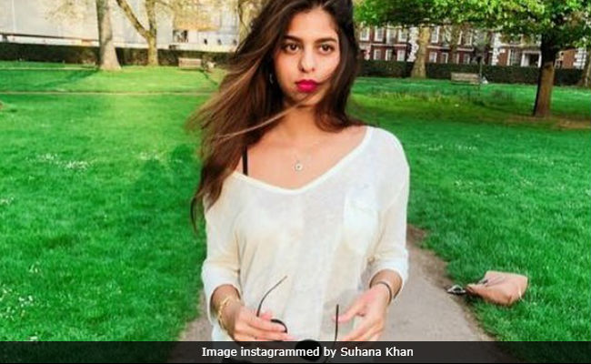 Suhana Khan Is Living Her Best Life. Pic Credit - Mom Gauri