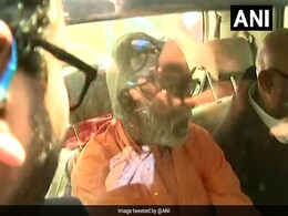 मक्का मस्जिद ब्लास्ट: NIA कोर्ट ने असीमानंद समेत सभी 5 आरोपियों को किया बरी मक्का मस्जिद ब्लास्ट: NIA कोर्ट ने असीमानंद समेत सभी 5 आरोपियों को किया बरी