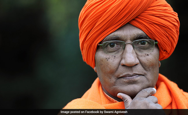 Supreme Court Dismisses Swami Agnivesh's Plea Seeking Deletion Of Scenes From <i>"Padmaavat" </i>