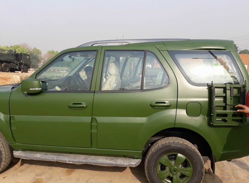 tata safari storme army version