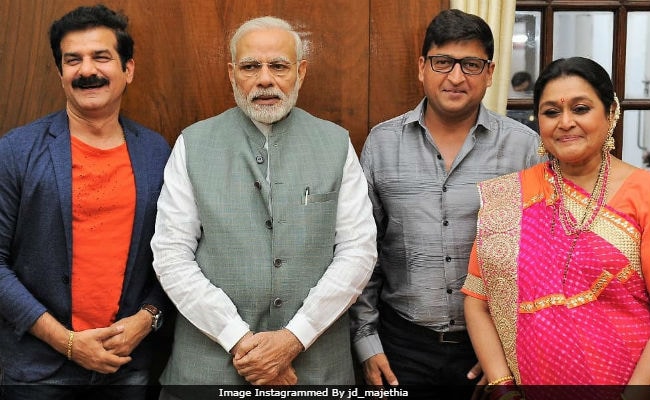 Supriya Pathak And Team Khichdi Meet PM Modi. See Pic