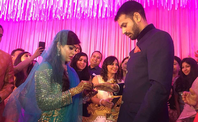 Lalu Yadav's Son Tej Pratap Engaged To Aishwarya Roy. See Pics