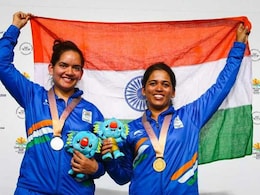 CWG 2018: Tejaswini Sawant Shatters Games Record To Win Gold, Anjum Moudgil Bags Silver In Women's 50m Rifle 3 Positions CWG 2018: Tejaswini Sawant Shatters Games Record To Win Gold, Anjum Moudgil Bags Silver In Women's 50m Rifle 3 Positions