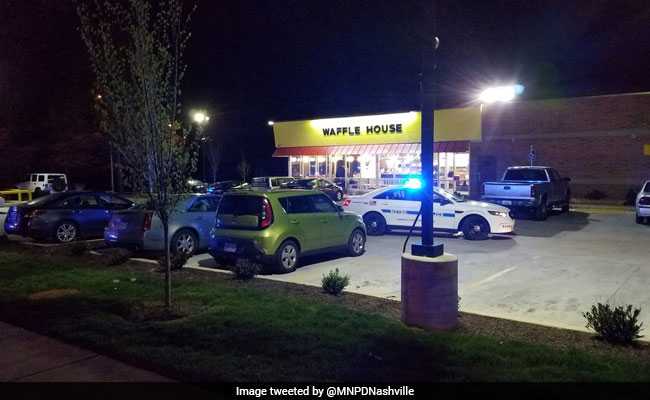 Nude Gunman Kills Three At Tennessee Restaurant: Police