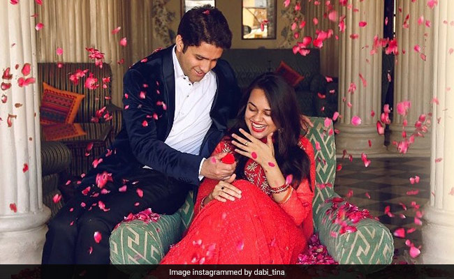 Remember Tina Dabi, The 2015 IAS Topper? She Married Man Who Ranked No. 2