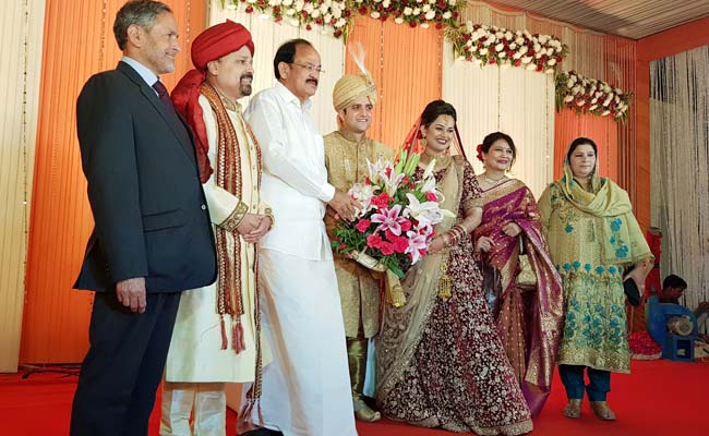 At IAS Topper Couple's Grand Delhi Reception, Vice President Among Guests