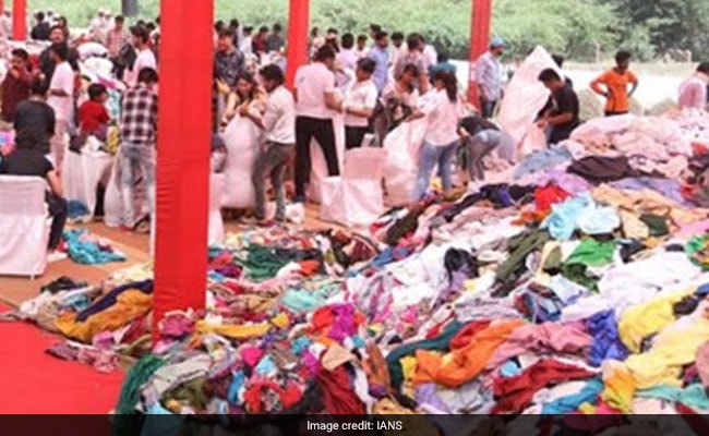 Guinness Record In Udaipur After Donation Of Over 3 Lakh Clothing Items