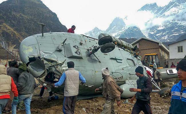 केदारनाथ: Mi-17 हेलीकॉप्टर दुर्घटनाग्रस्त, कैमरे में कैद हुआ हादसा