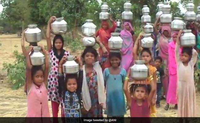 Taps Run Dry As Village In Madhya Pradesh Battles Acute Water Crisis