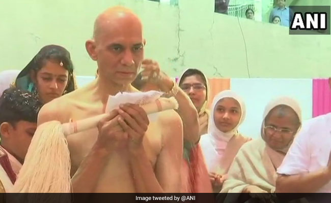 From Diamantaire To Jain Monk, Yatrik Zaveri Chose Divinity Over Diamonds