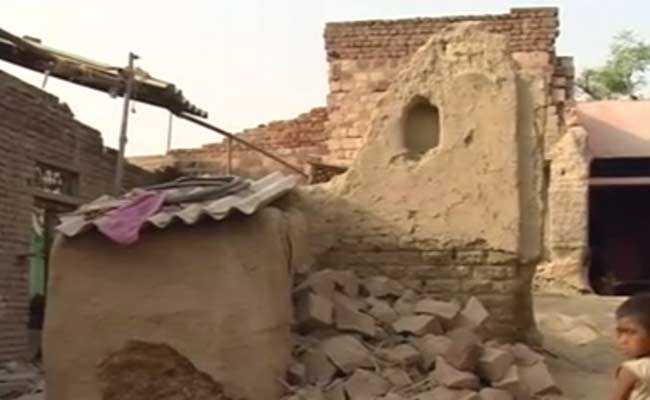 "Was Stuck In Debris As Roof Collapsed": Survivors Recount UP Dust Storm