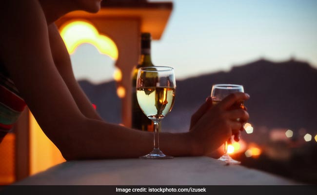 Yes, You Can Leave A First Date After 20 Minutes - Here's How