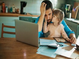 स्कूल ने बच्चों को नहीं माता-पिता को दिया ये काम, इंटरनेट पर वायरल हुआ होमवर्क स्कूल ने बच्चों को नहीं माता-पिता को दिया ये काम, इंटरनेट पर वायरल हुआ होमवर्क