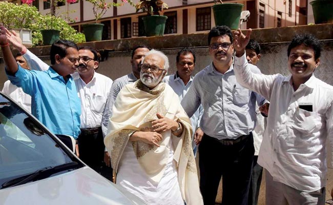 After 2 Years In Jail And A Week In Hospital, Chhagan Bhujbal Back Home
