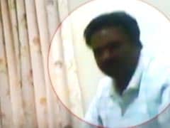कर्नाटक में चुनाव प्रचार खत्म, कांग्रेस ने वीडियो जारी कर BJP उम्मीदवार पर लगाया 'घूसखोरी' का आरोप