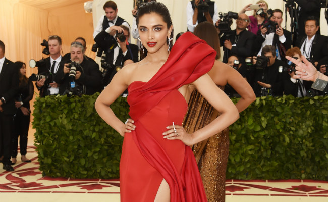 Met Gala 2018: Guess Who Was Floored By Deepika Padukone's Look? See Ranveer Singh's Comment