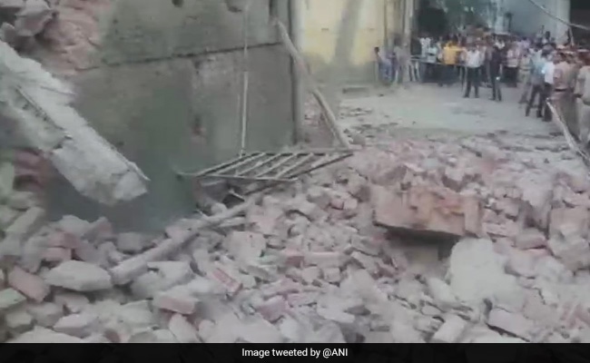 Over 10 Labourers Feared Trapped After Building Collapses In North Delhi