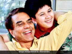 The Kid In This Pic With Dharmendra Is His "<i>Ummeed</i>, <i>Bharosa</i>." Guess Who?