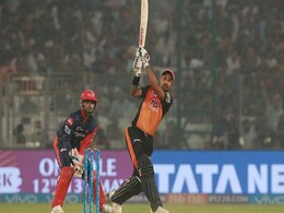 IPL 2018, DD vs SRH: हैदराबाद प्ले-ऑफ में पहुंचा, दिल्ली का खेल खत्म! IPL 2018, DD vs SRH: हैदराबाद प्ले-ऑफ में पहुंचा, दिल्ली का खेल खत्म!